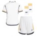 Billige Real Madrid Børnetøj Hjemmebanetrøje til baby 2023-24 Kortærmet (+ korte bukser)
